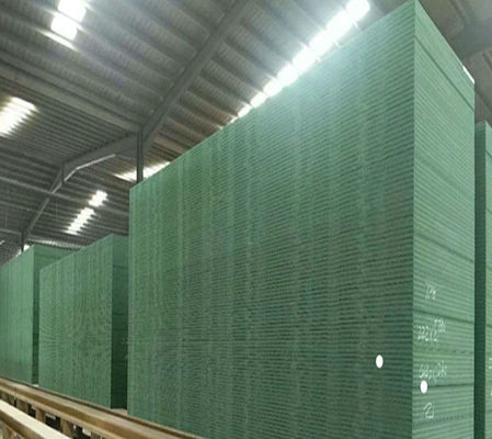 EUDR E0 CARB P2 FSC HMR MDF Board Density Moisture Resistant Waterproof Green